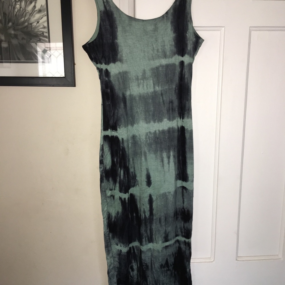 Fashion Nova BodyCon Midi Dress - Picture 3 of 3